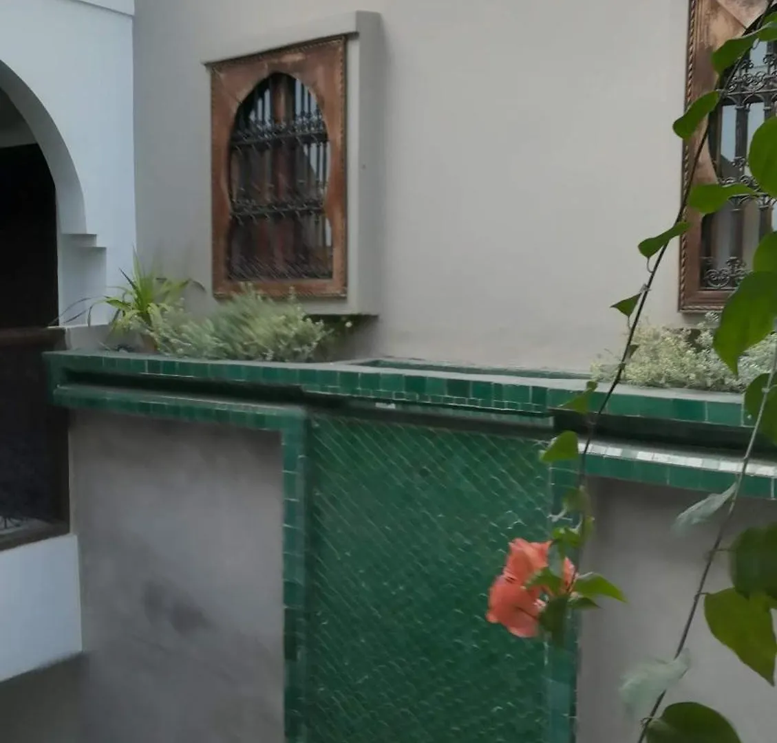 Riad Achwaq Marrakesh 2*,  Maroc